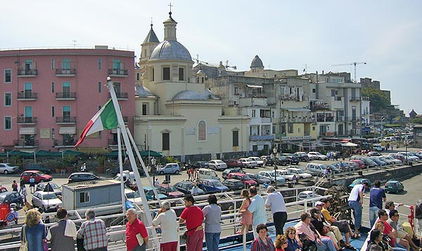 Pozzuoli bei Neapel: Hafen