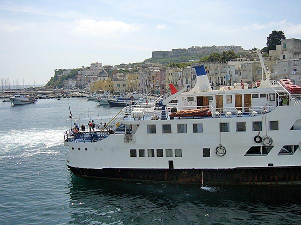 Sancio Cattolico auf Procida-Insel: Hafen