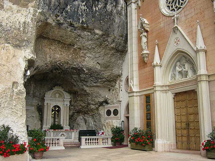 Madonna della Corona - Wallfahrtsort im Trentino/Italien