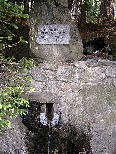Etschquelle bei Reschen in Sdtirol