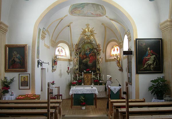 Pfelders in Sdtirol: Innenansicht Mariahilfkirche