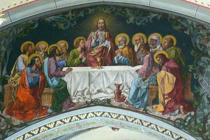 Teis im Eisacktal in Suedtirol - Herz-Jesu-Kirche