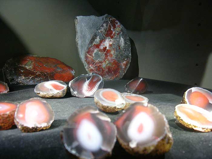 Mineraliensammlung - Teiser Kugeln