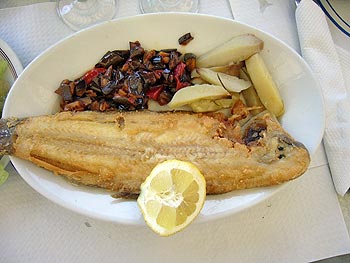 Ischia - Panza: Fischgericht bei Mamma Viola