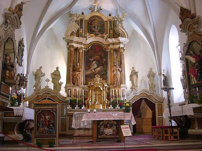 Gufidaun im Eisacktal in Suedtirol